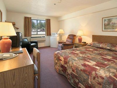 Super 8 By Wyndham Saanichton Victoria Airport Hotell Eksteriør bilde
