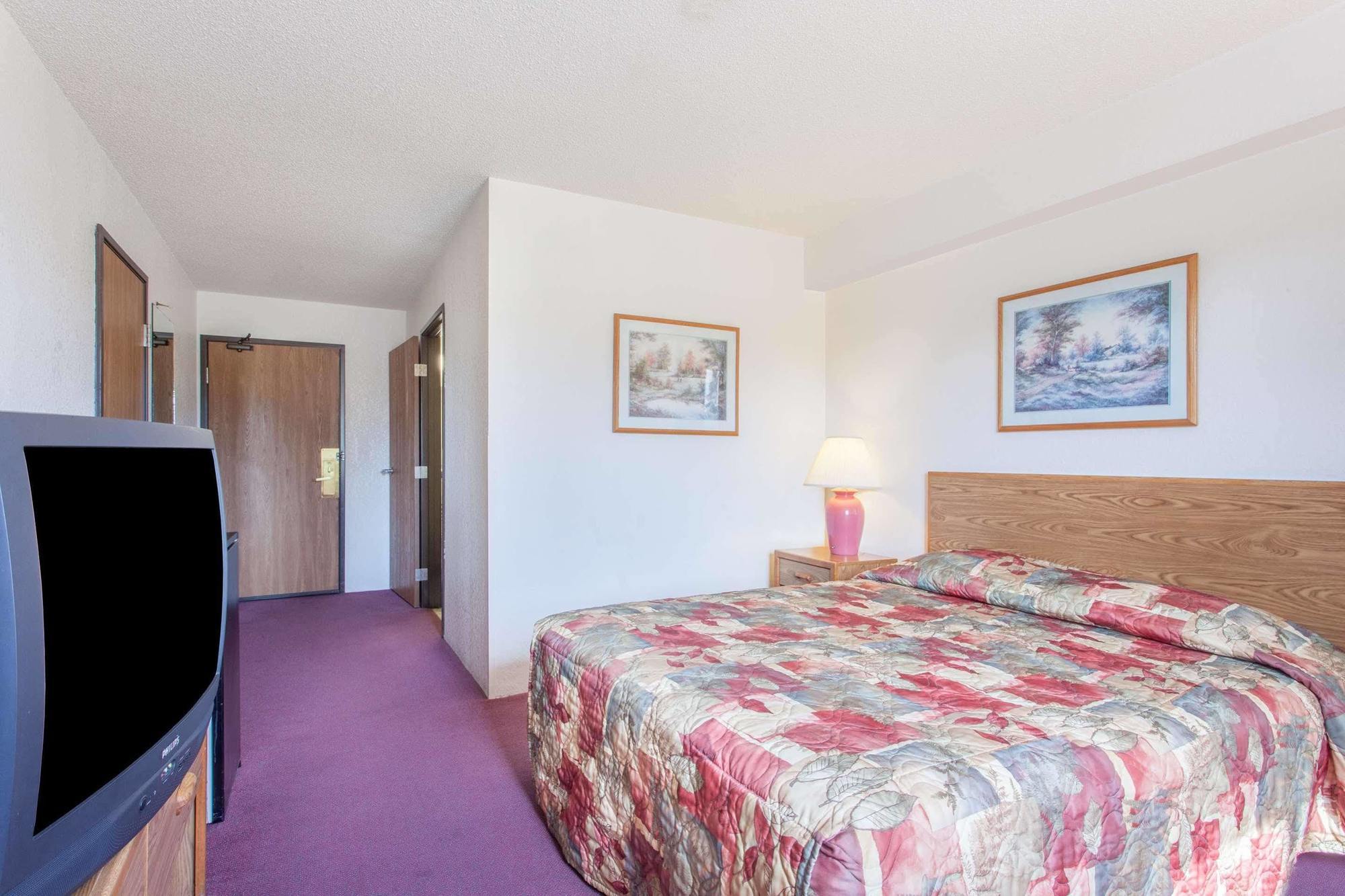 Super 8 By Wyndham Saanichton Victoria Airport Hotell Eksteriør bilde